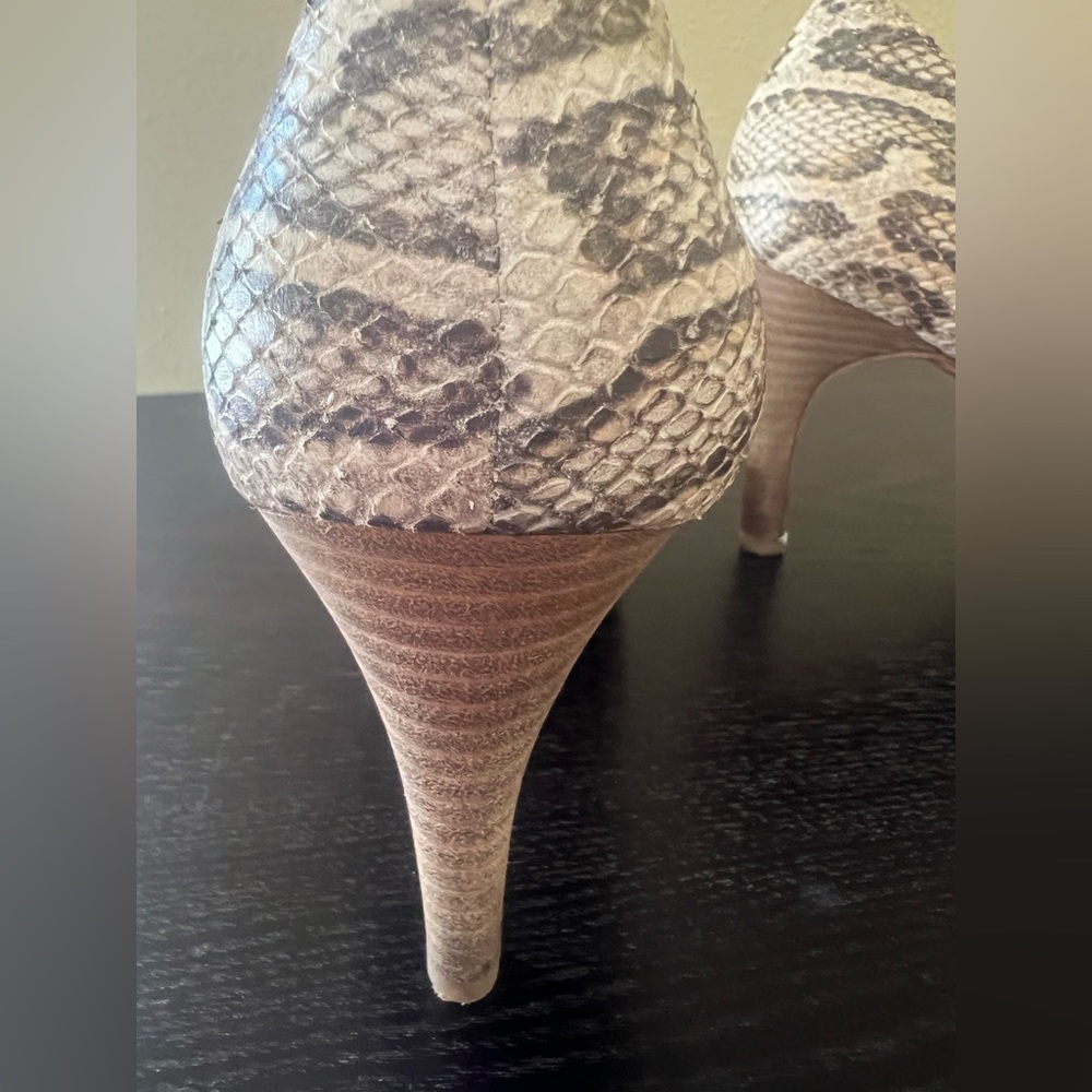 Coach Ladies Python Print Shoes Size 8.5 - image 6